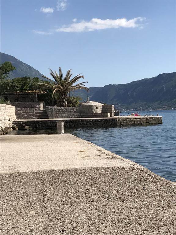 Apartment Titaneli Kotor Exterior foto
